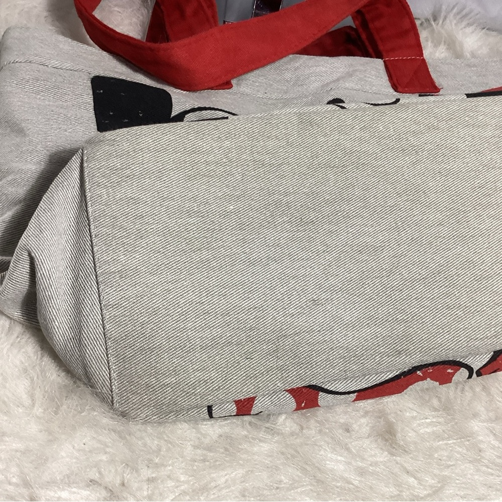 Disney Gray Kissing Mickey & Minnie Mouse 2 Sided Design EUC - Picture 5 of 9